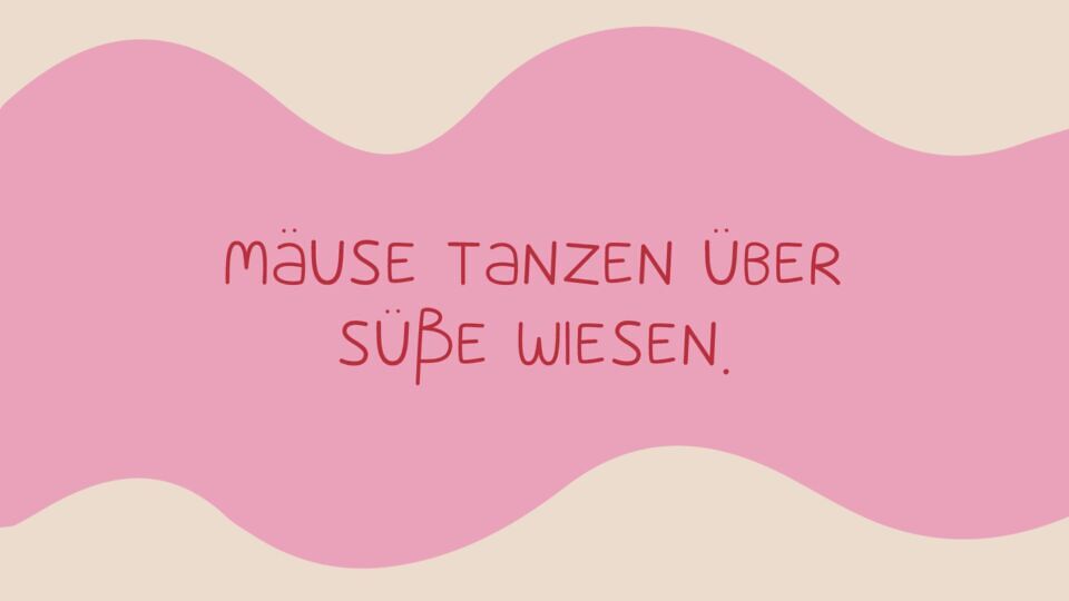Glina Script Font
