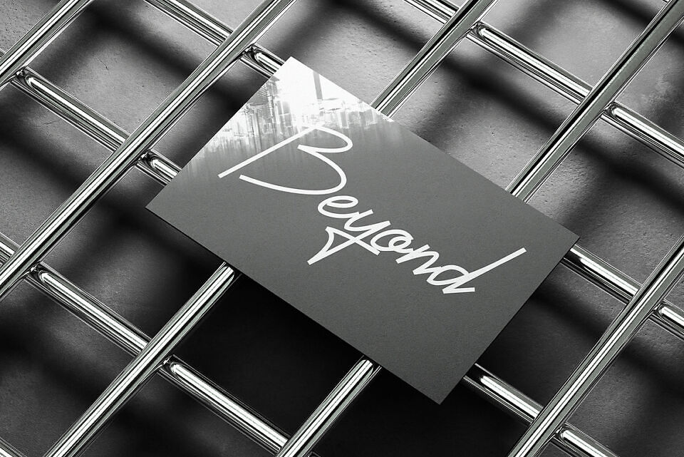 Podlux Harmocast Font