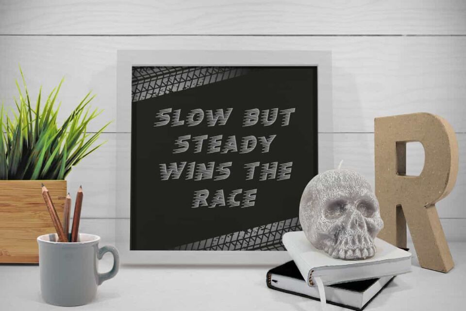 Wind Race Font