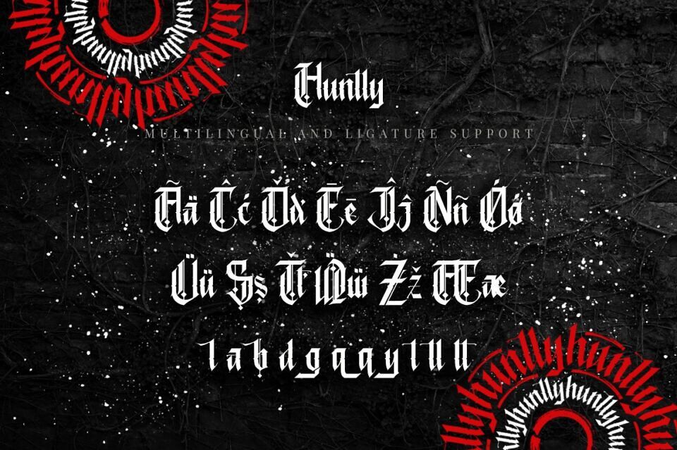 Huntly Font