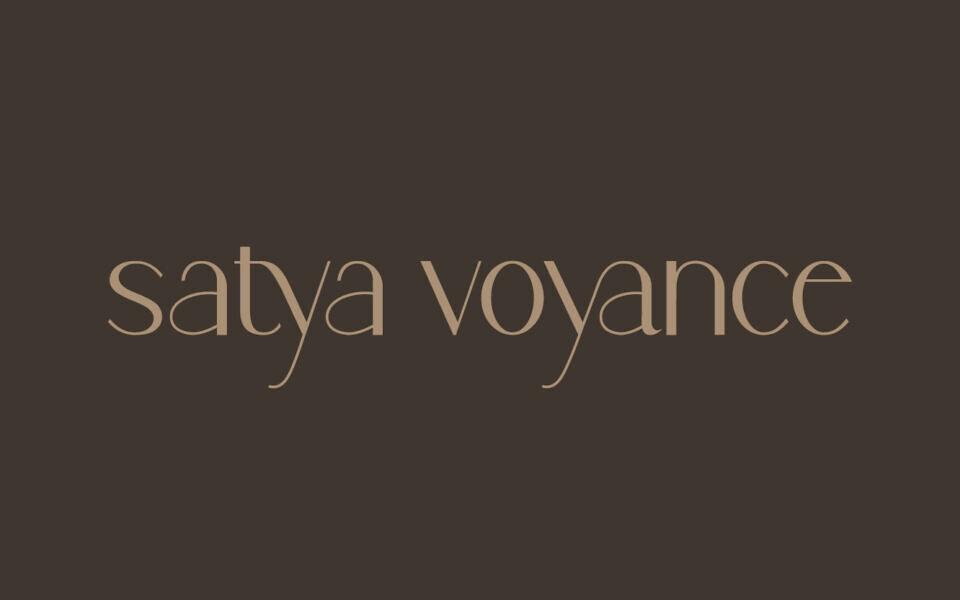 Satya Voyance Font