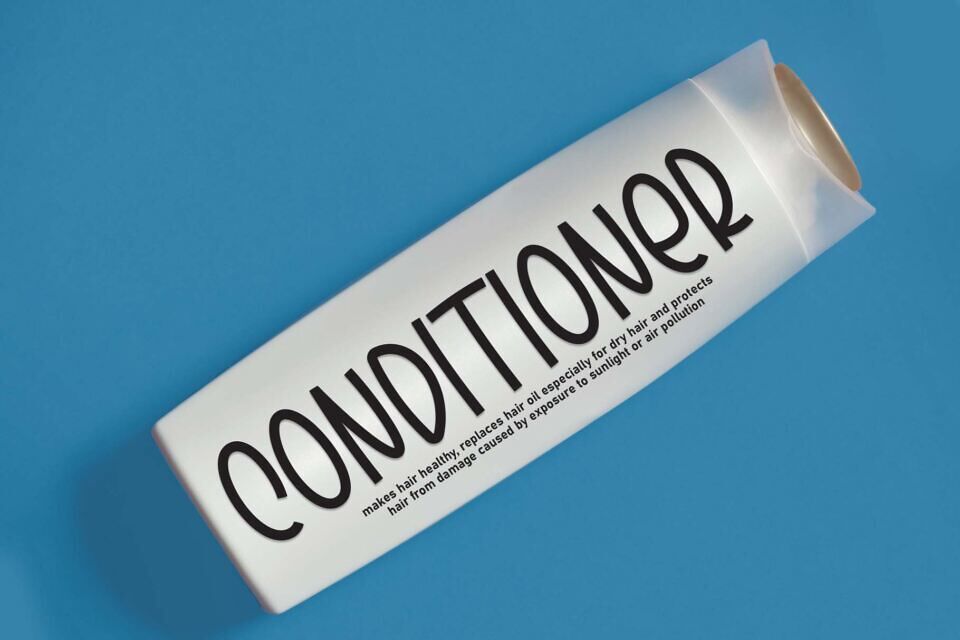 Cloudy Vintage Font