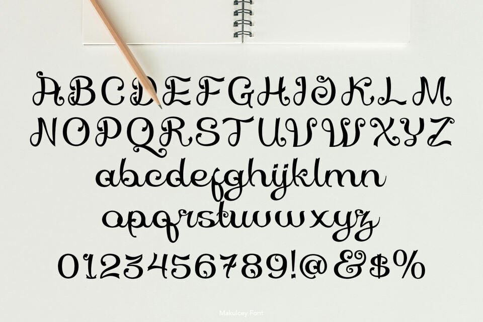 Makulcey Font