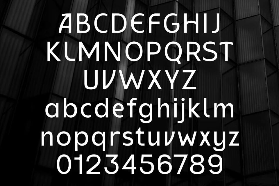 Gamola Font