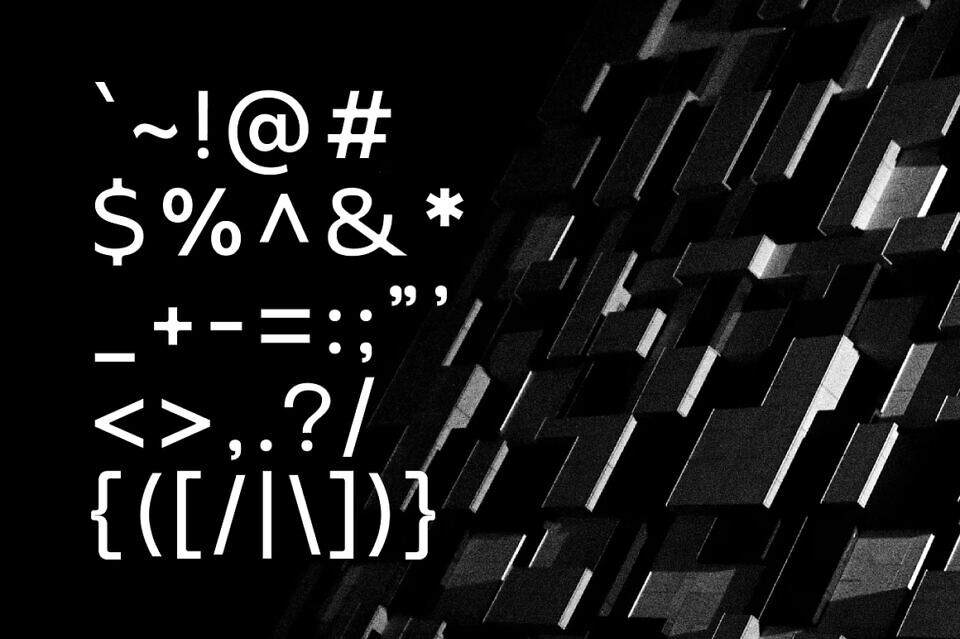 Gamola Font