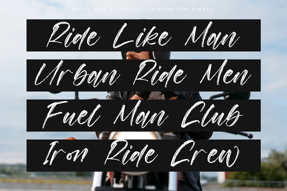 Goldens Blush Font