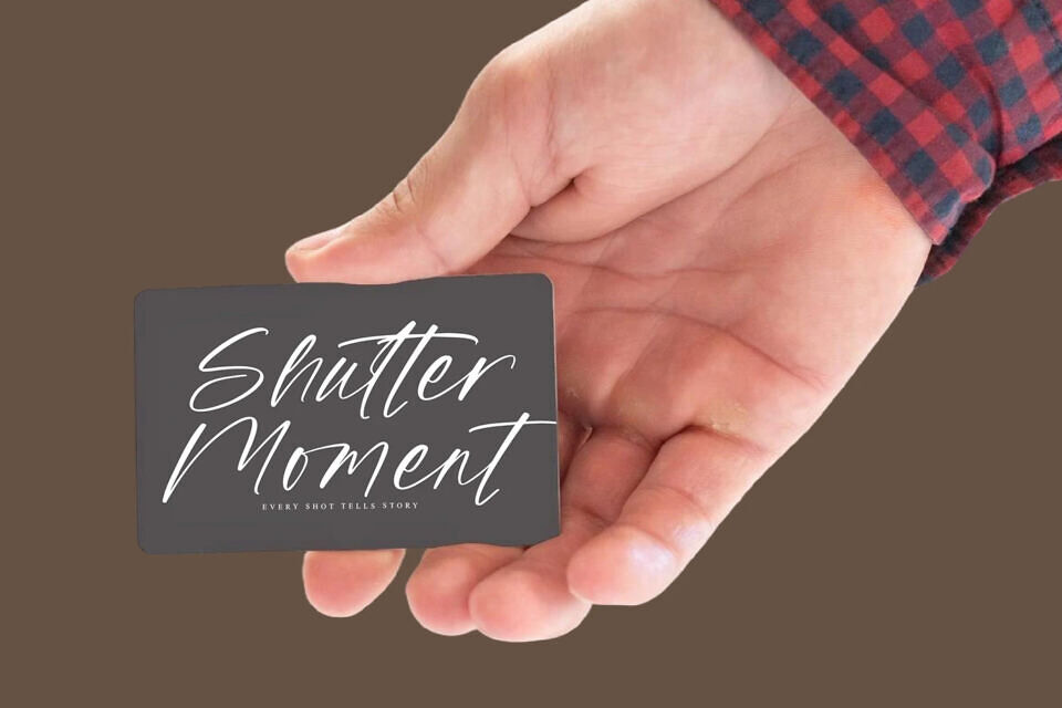 Strokeline Monogram Font