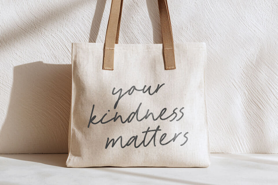 Kallista Chrome Font
