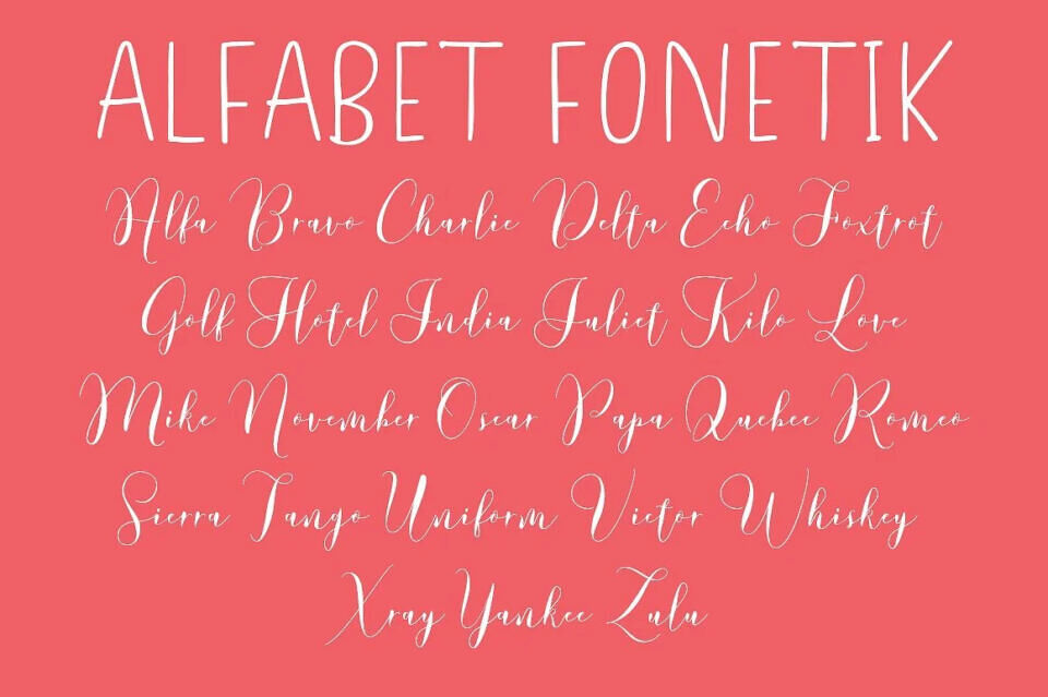 Lovely Dramatis Font
