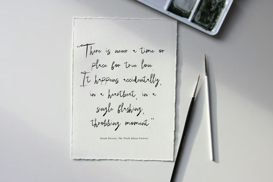 Voltastory Signature Font