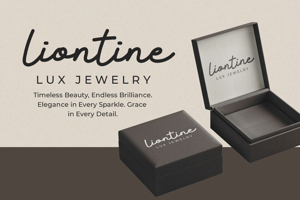 Adellia Badile Font