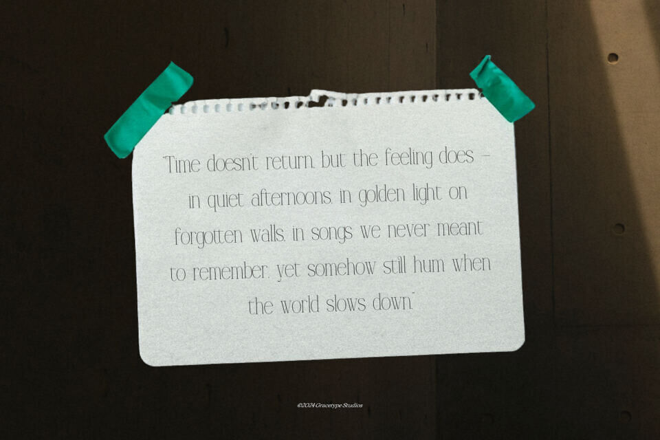 Hustasea Font