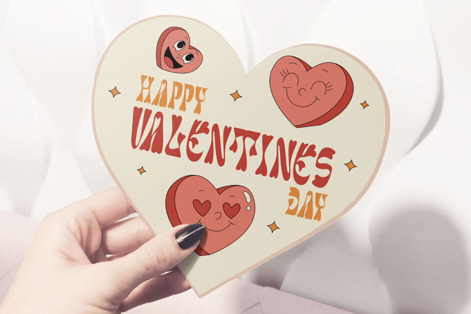 Twist Love Font