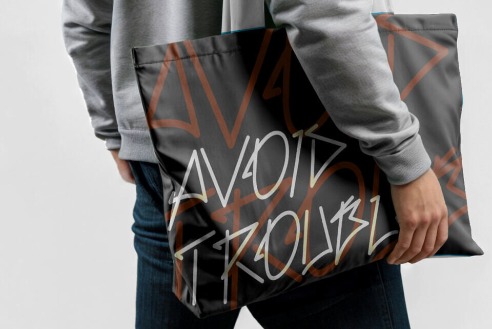 Bloqk Raw Font
