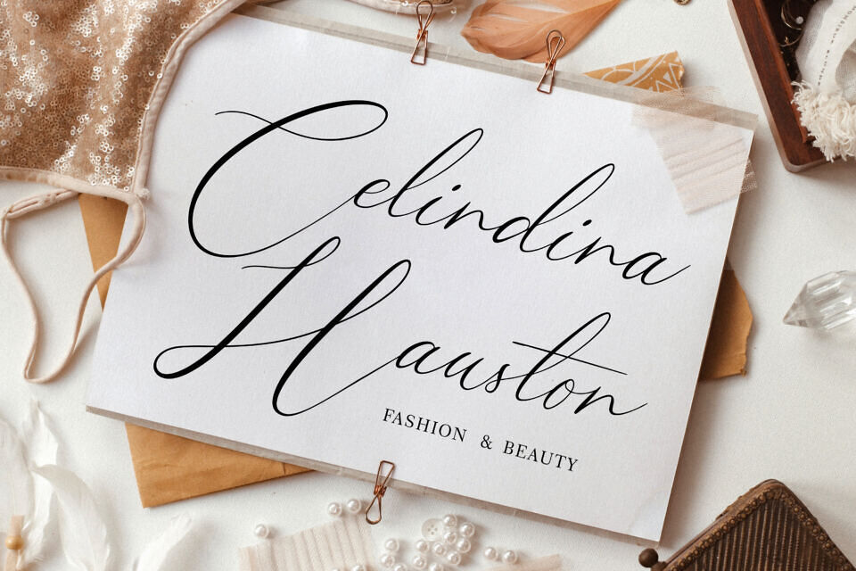 Calligrapher Font