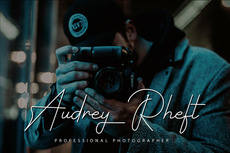 Rastery Signature Font