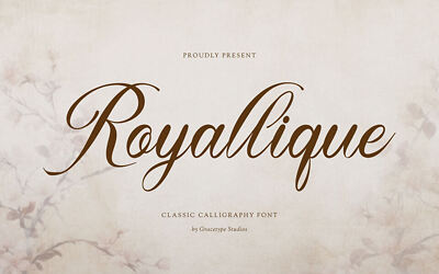 Royallique Font