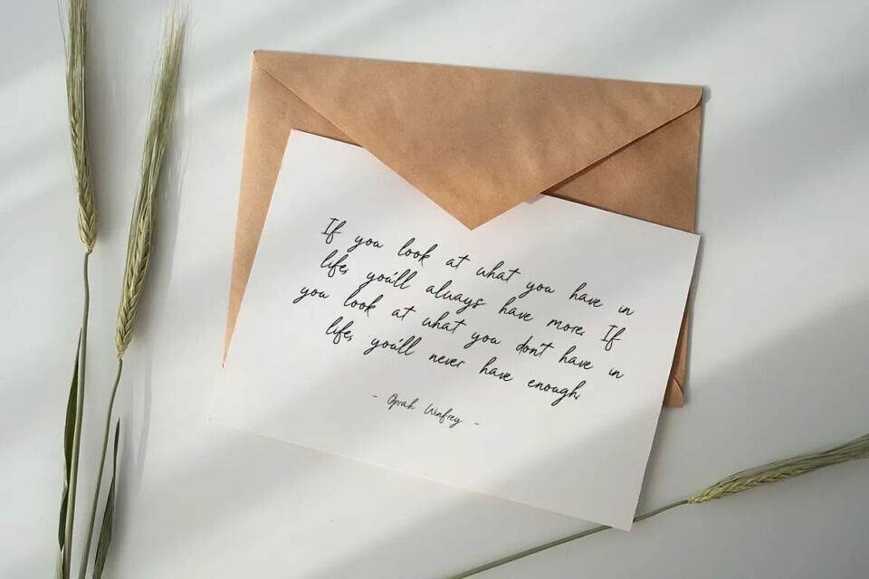Sweet Romantic Roses Font