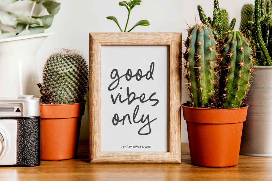 Juliet Honey Font